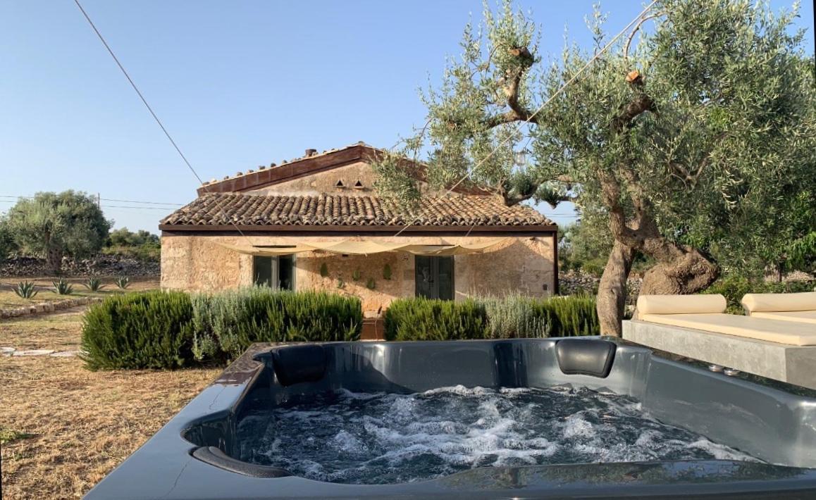 Casa Farfaglia Guest House Noto Exterior photo